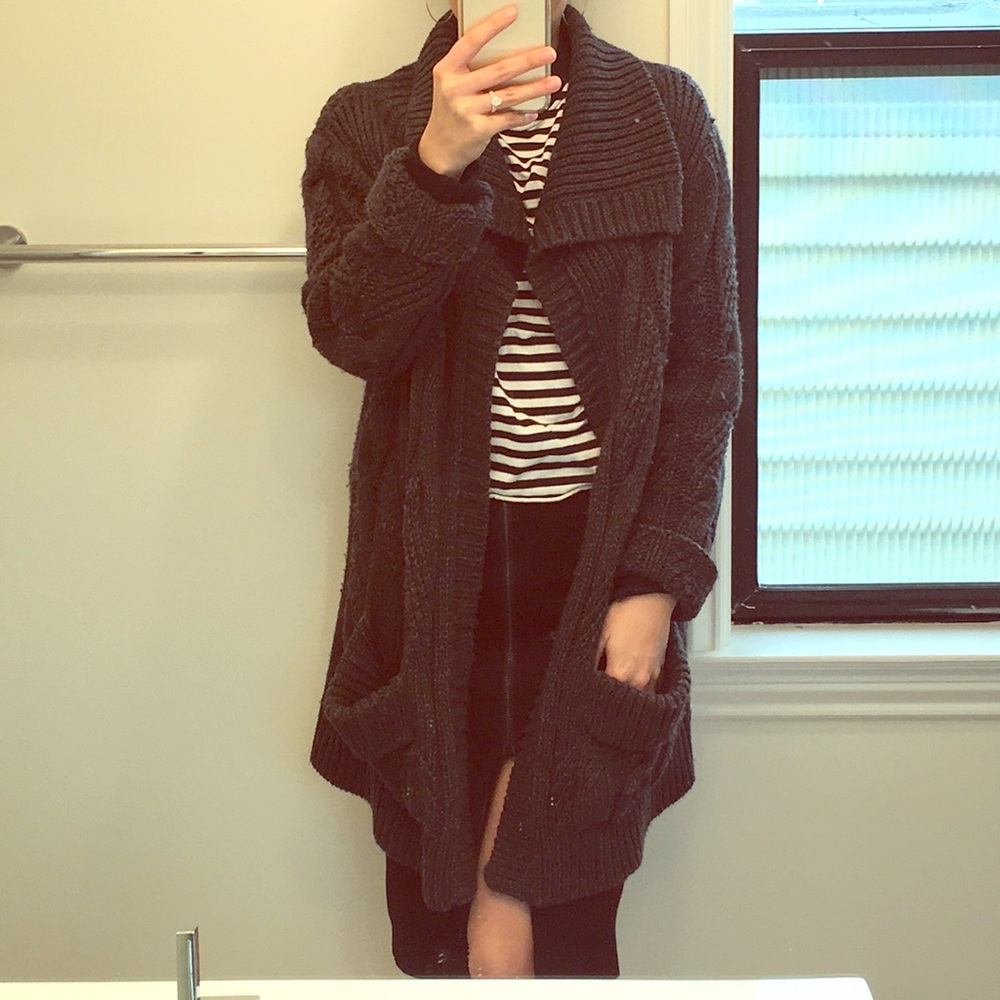Most amazing open sweater by Vince!